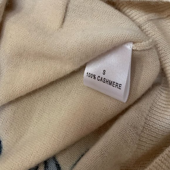 Looney Tunes Tweety & Sylvester Cashmere Zip Hoodie - Picture 4 of 4